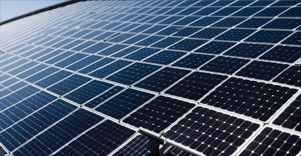 Panneaux solaires : guide pour une installation efficace et rentable