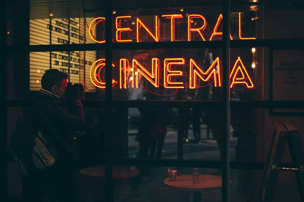 Comment mettre en place une soirée quiz sur le cinéma?
