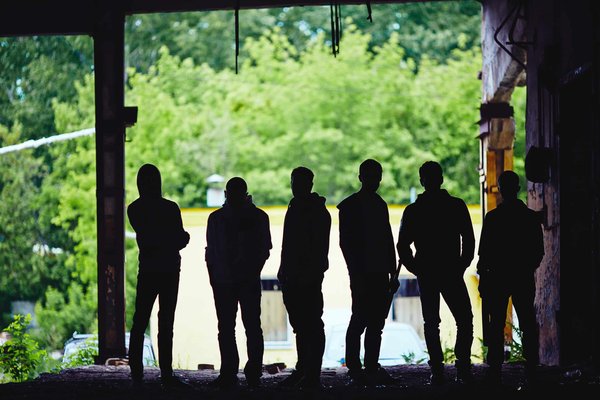 Comment la peinture de Gustave Courbet a-t-elle remis en question les conventions artistiques ?